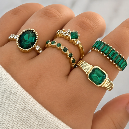 Isadora Exquisite Emerald Gold Ring Set